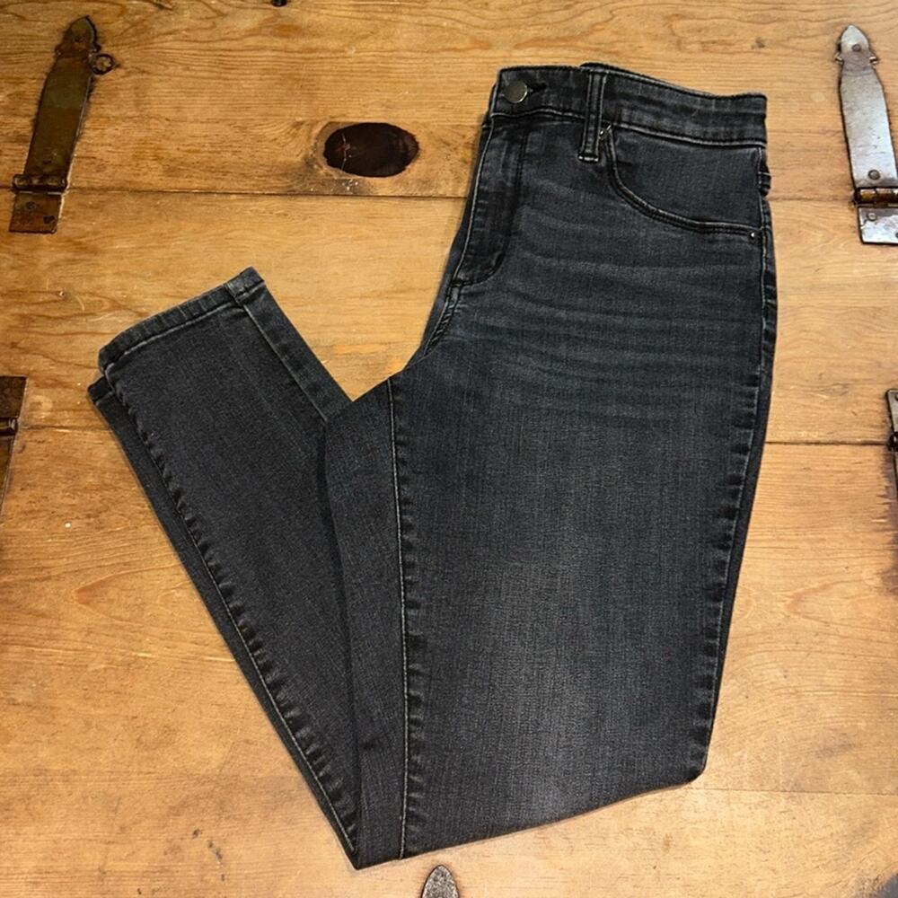 Universal Threads High Rise Jeggings Size 12